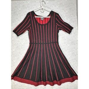 Gabby Skye Sweater Dress Size L Black Red Scoop Neck Stretch Pullover